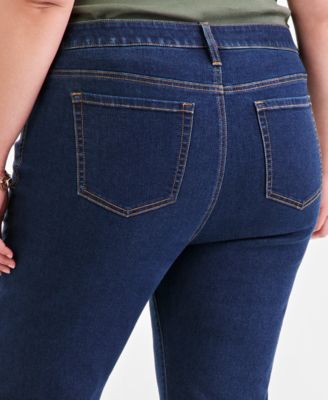 Plus Size High-Rise High-Cuff Capri Jeans