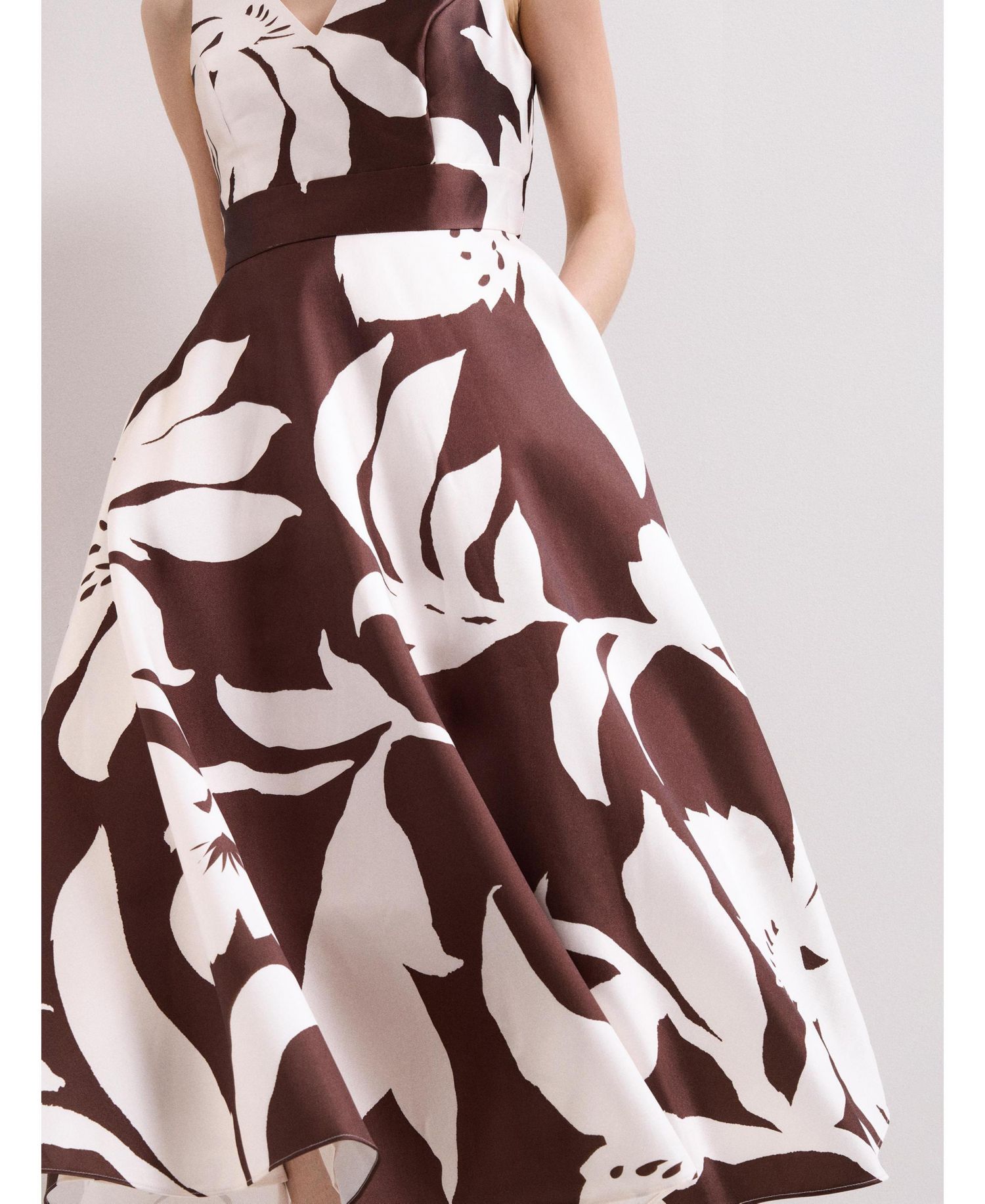 Women's Delicia V-Neck Print Dress