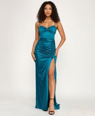 Women's Sweetheart Neck Ruched Gown