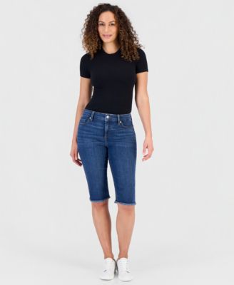 Petite Mid-Rise Raw-Hem Skimmer Jeans