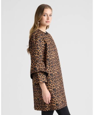 Women's Frill Sleeve Coat