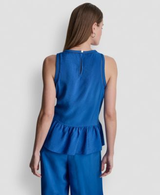 Women's Scoop Neck Sleeveless Top