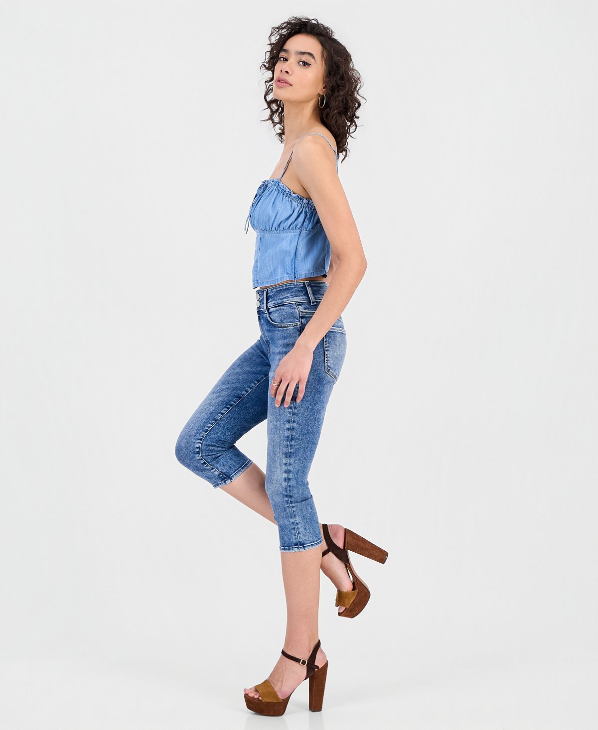 GUESS Women's Lily Mid-Rise Skinny Capri Jeans view 2 — MAYCSS fashion products