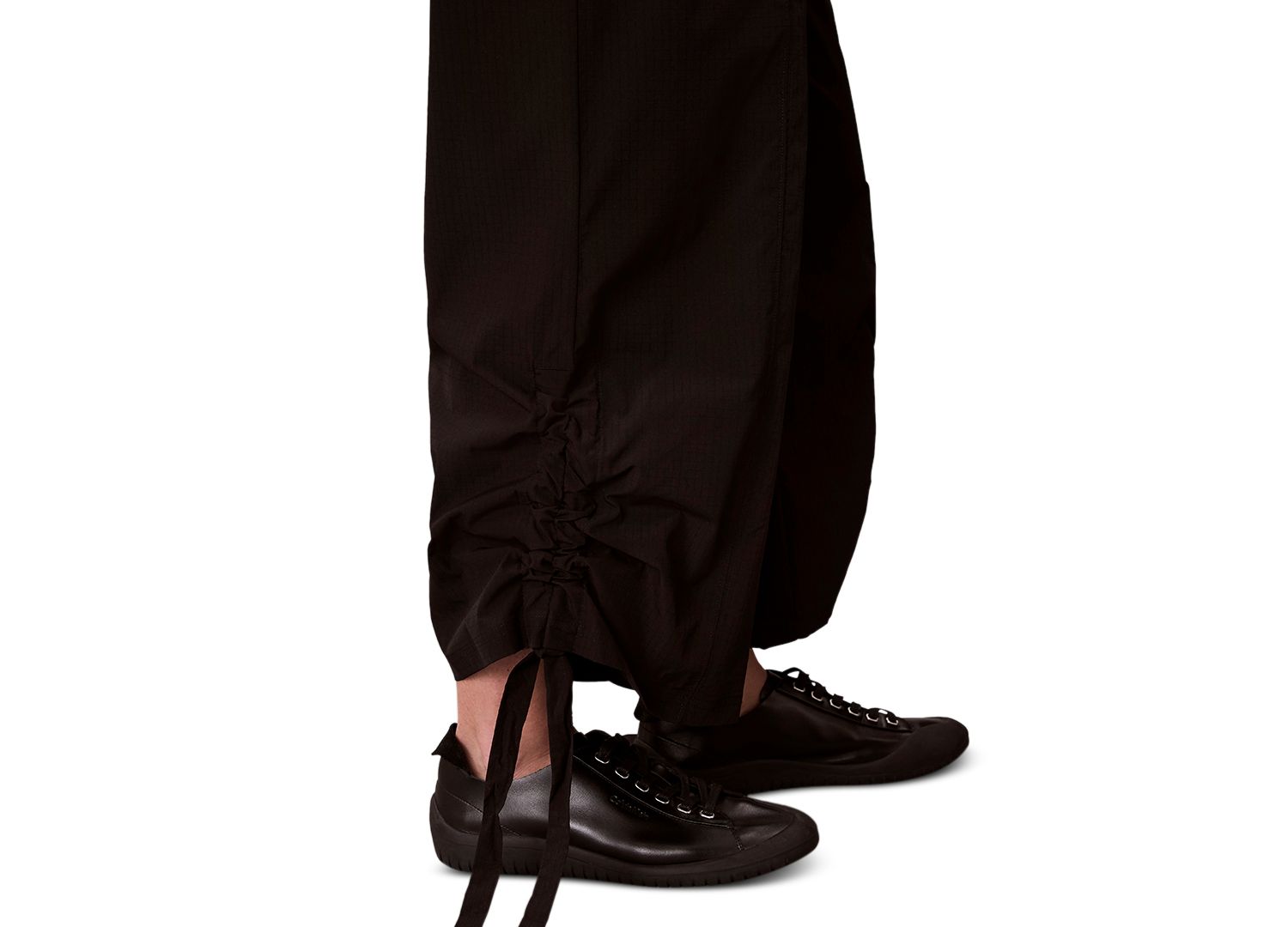Women's Cargo Capri Pants