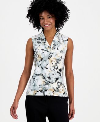 Women's Triple-Pleat V-Neck Sleeveless Top, Regular & Petite