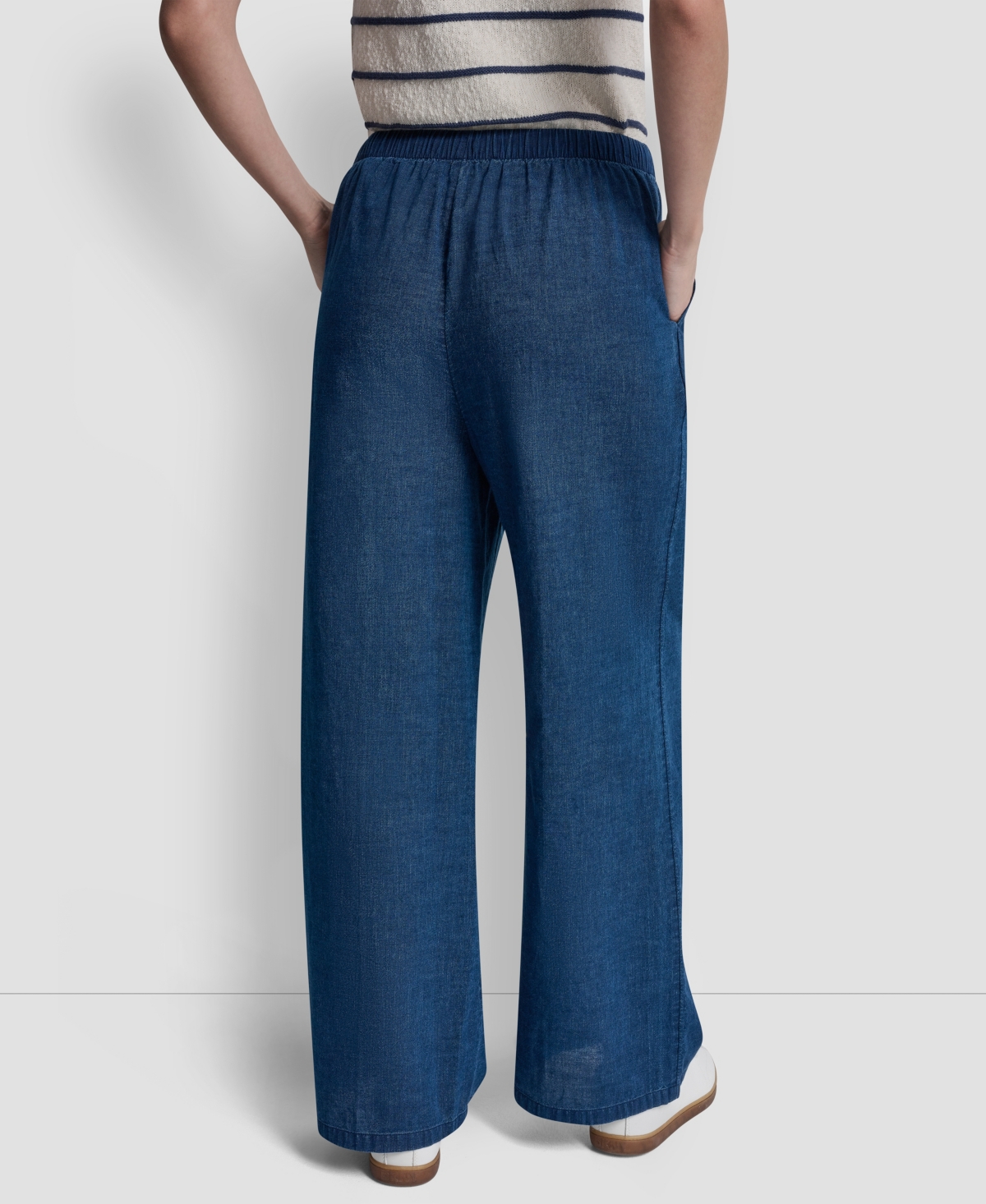 Dkny Jeans Women's Relaxed Encased Elastic Waistband Pants