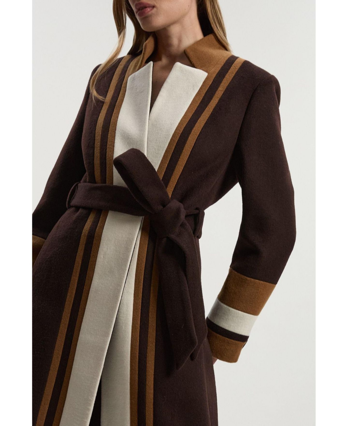 Женское пальто Karen Millen Brushed Wool Belted Midi, цвет: Шоколадный — фото 5