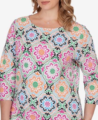 Plus Size Kaleidoscope Floral Boat Neck Knit Top