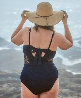 Plus Size Color Play Tummy-Control One-Piece Swimsuit