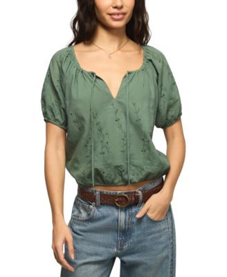 Woman's Short-Sleeve Bubble Top
