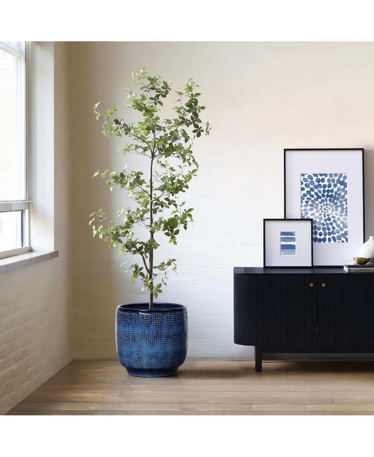 LuxenHome Ocean Blue -Inch Round Ceramic Planter