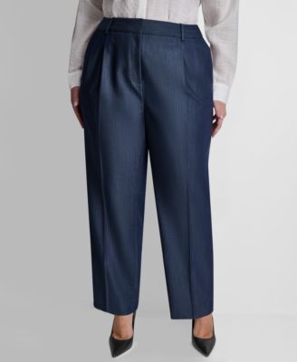 Plus Size Mid-Rise Pleated Trouser