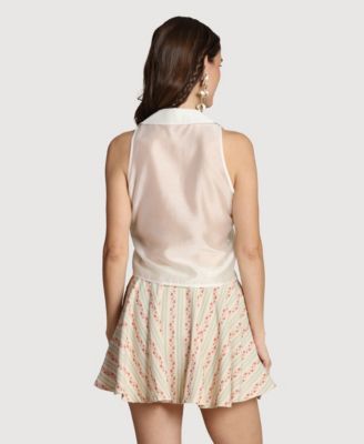 Women's Sleeveless Button-Front Collared Top