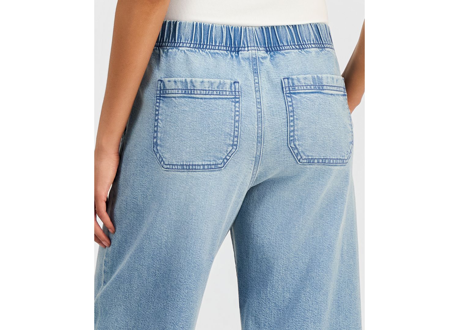 Women's High-Rise Pull-On Barrel Jeans