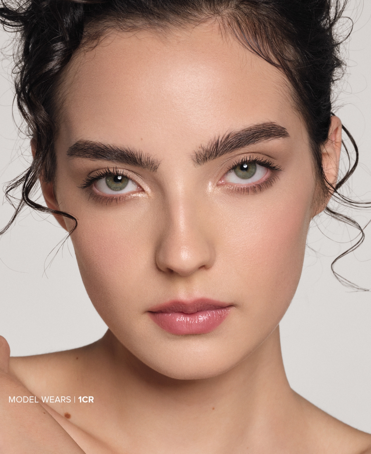 Anastasia Beverly Hills Impeccable Blurring Second-Skin Matte Foundation