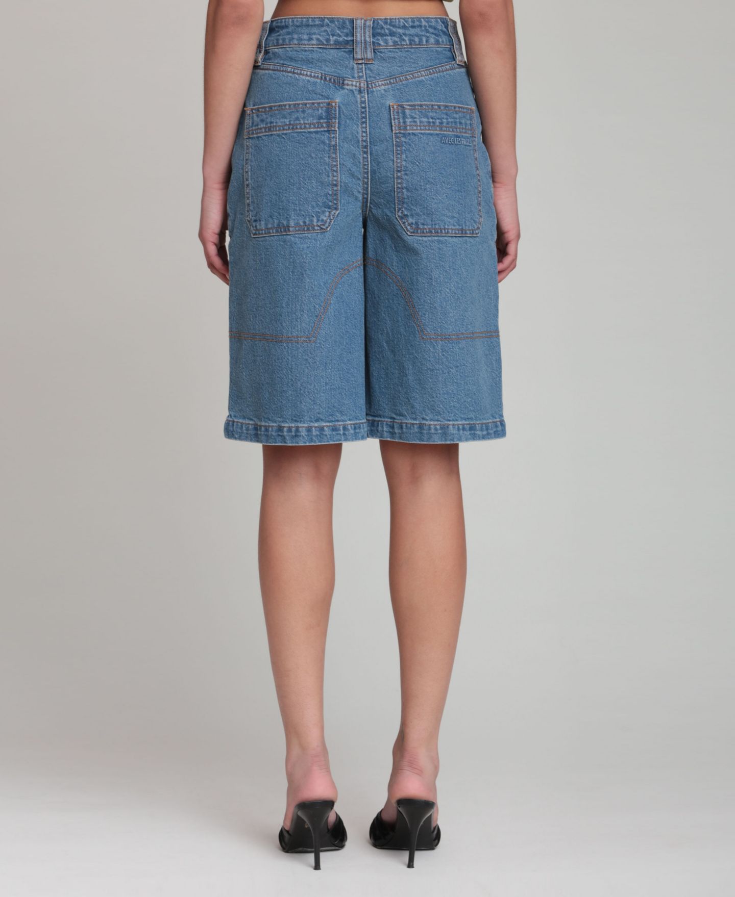 Женские шорты Avec Les Filles Straight-Leg Denim Shorts, цвет: Варёный — фото 4
