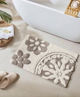 Casablanca Tufted Cotton Bath Rug, 20" x 30"