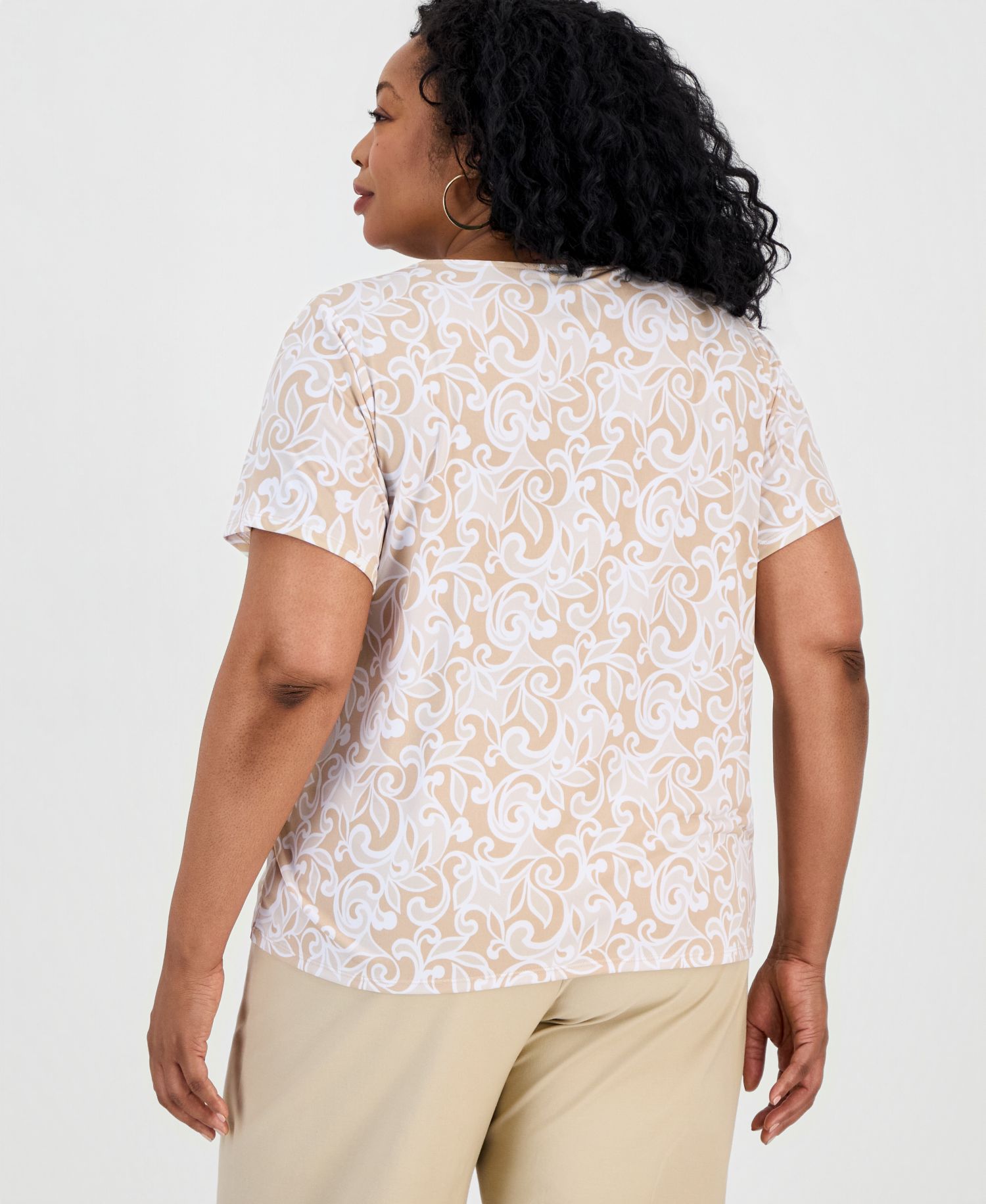 Petite Scroll Zipper V-Neck Top