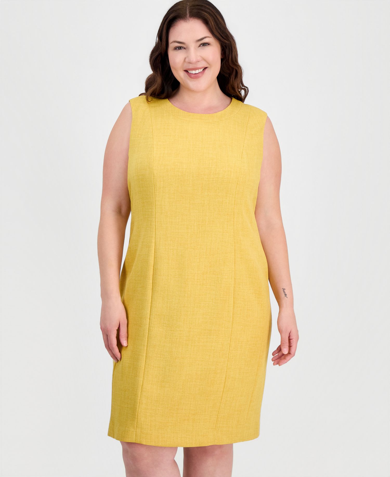 Plus Size Sleeveless Sheath Dress