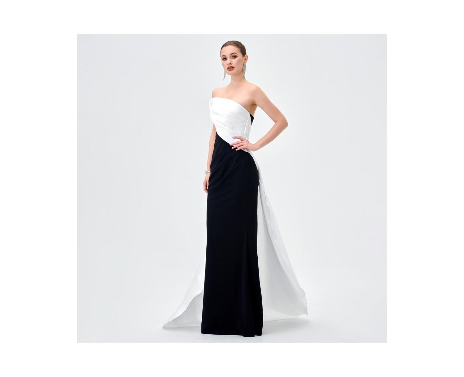 Women's Yulitza Asymmetric Gown