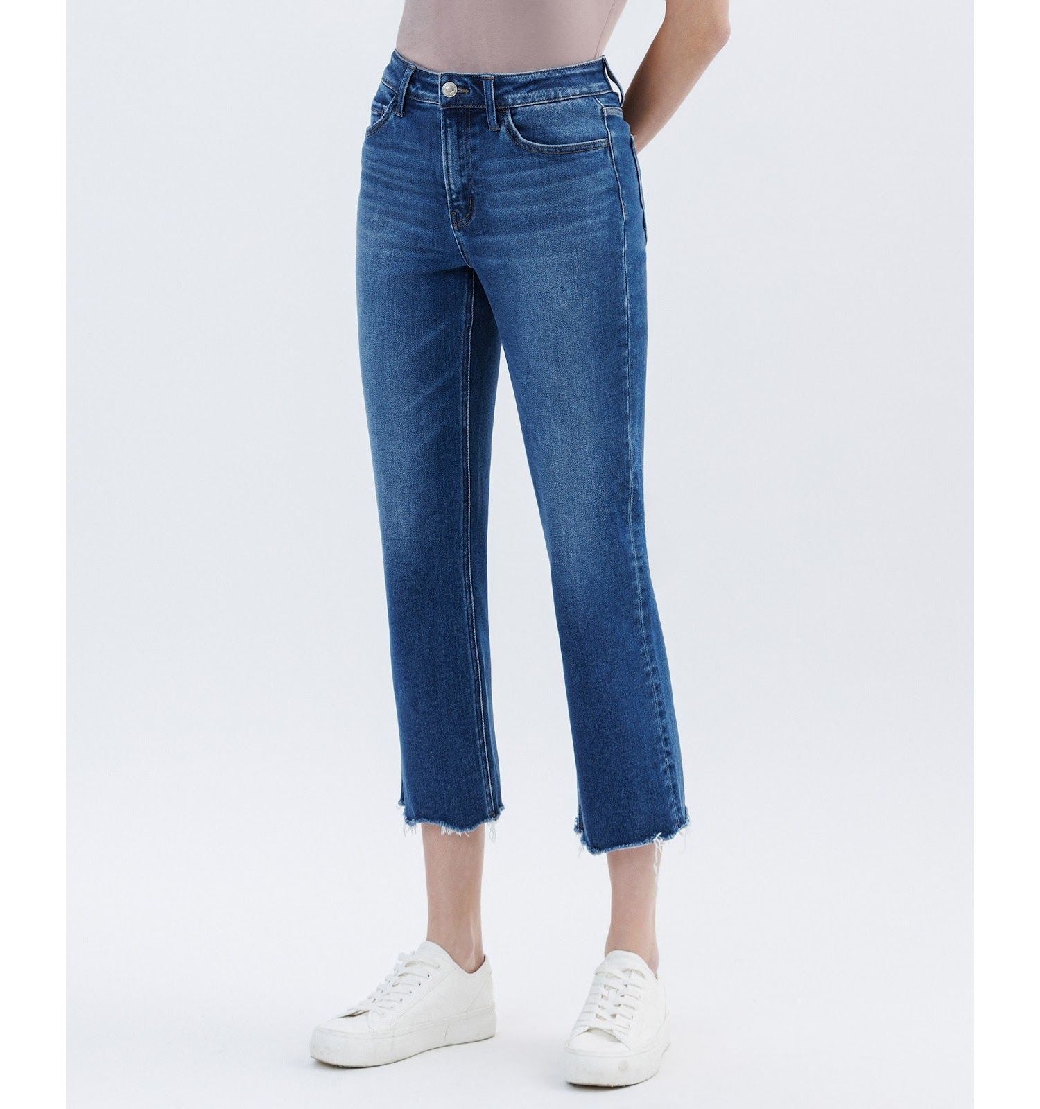 Women's High Rise Uneven Hem Crop Straight Jeans