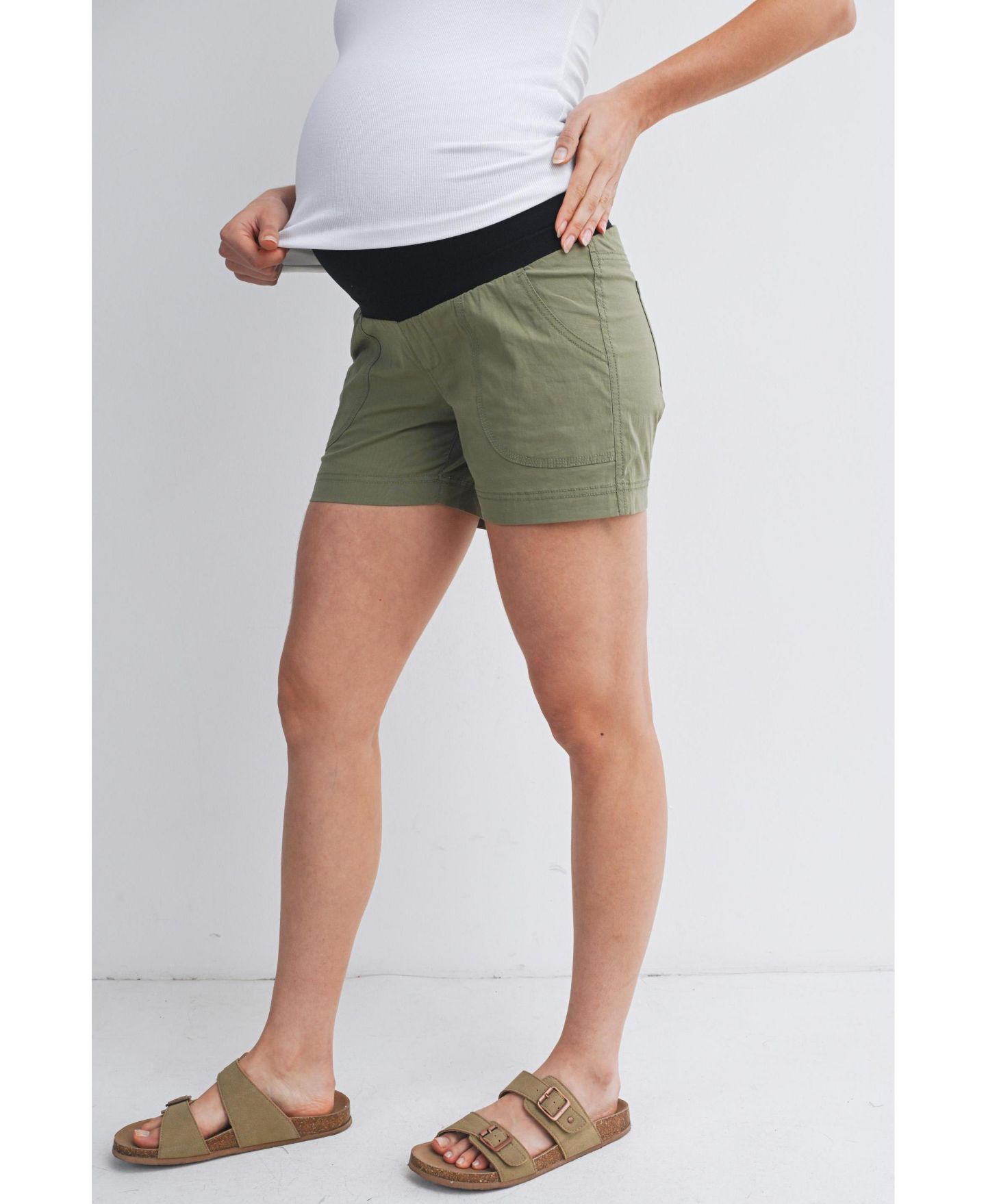 Женские шорты Hello Miz Maternity Over-the-Belly Pull-On Shorts with Pockets, цвет: Оливковый — фото 2