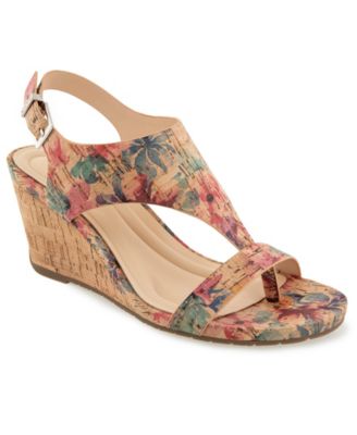 Women's Greatly Thong Almond Toe Wedge Sandals