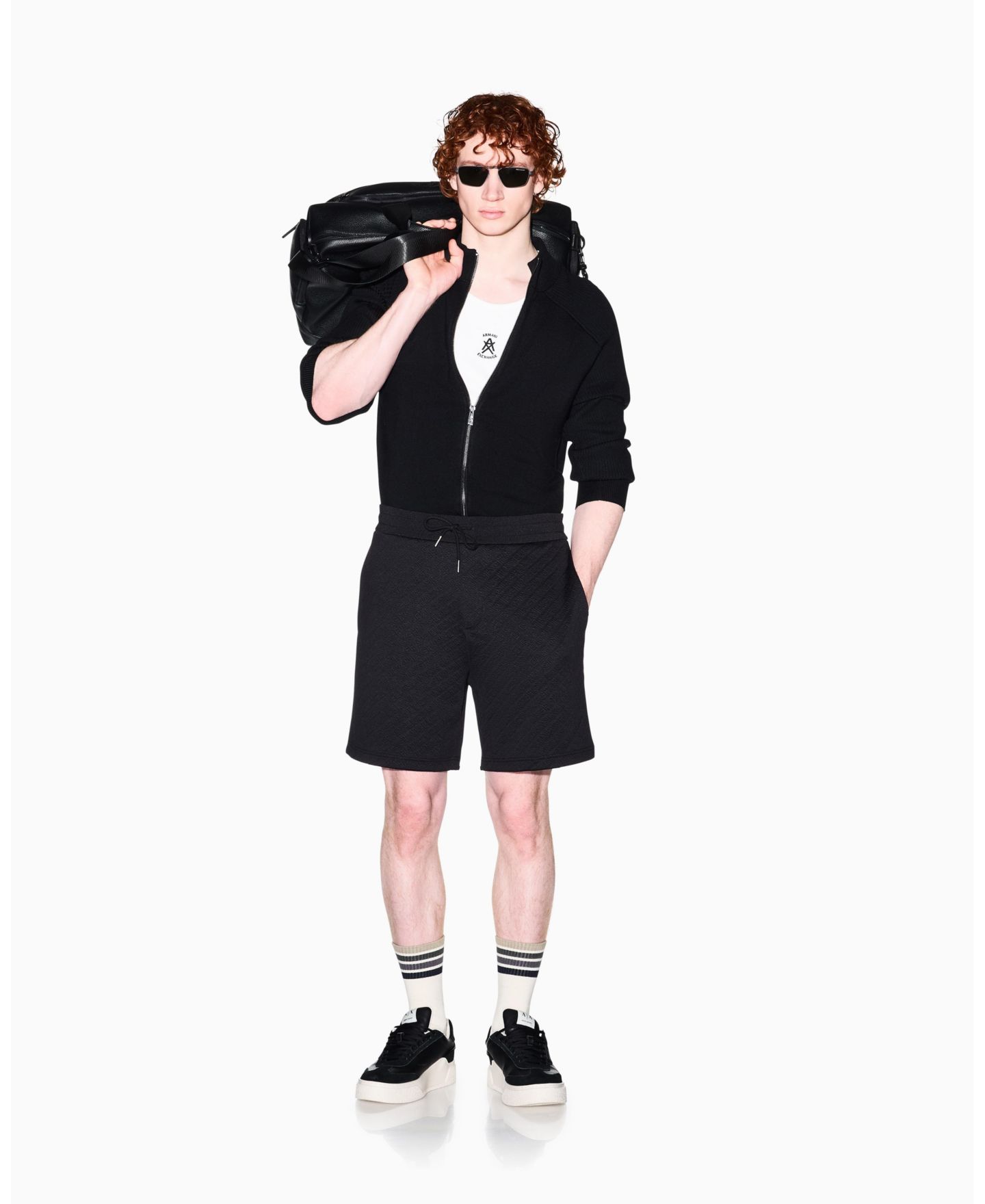 Мужские шорты A|X Armani Exchange Jacquard Allover Logo Fleece Short, цвет: Чёрный — фото 2