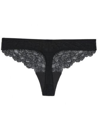 Women's Luxe Lace Thong Underwear G2426