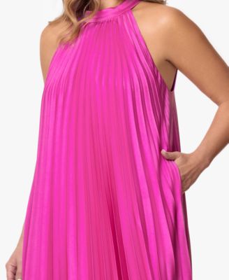  Plus Size Hammered Pleated Gown