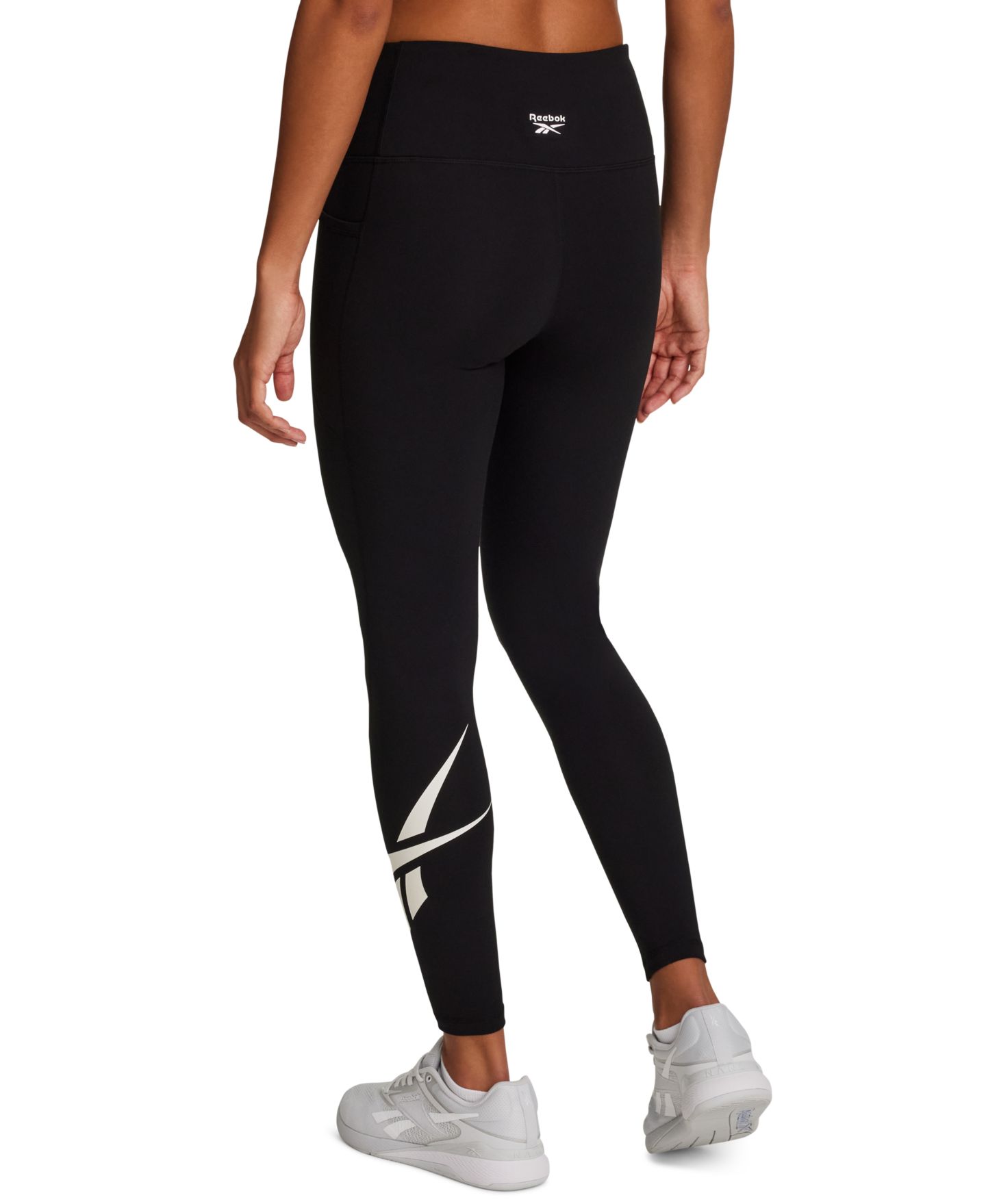 Женские брюки Reebok Mid-Rise Pull-On Body Fit Sports Track Pants, цвет: Чёрный — фото 7