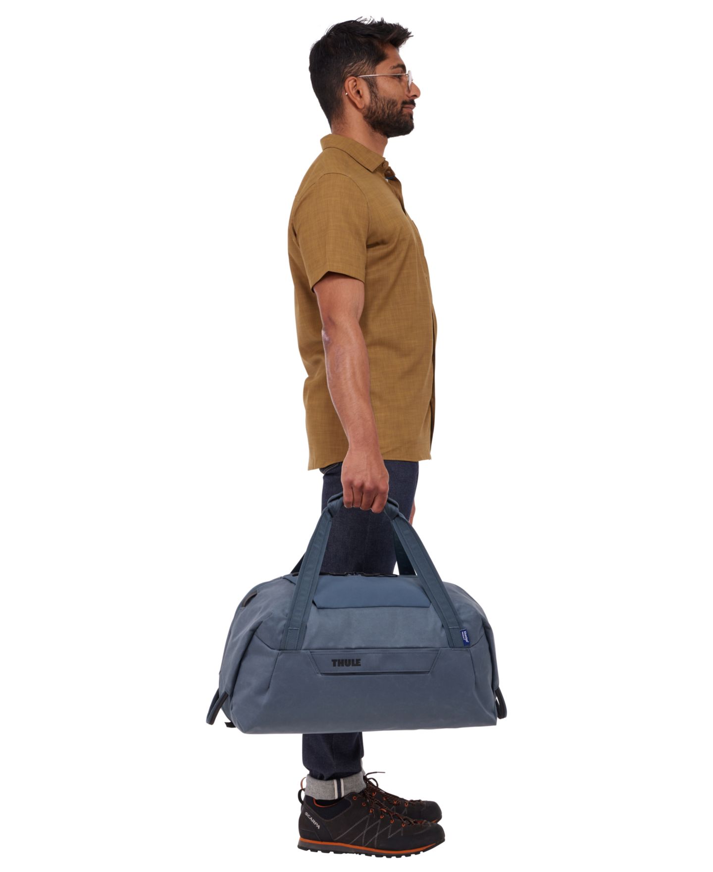 Сумка Thule Aion Small Duffel, цвет: Тёмный сланцевый — фото 12