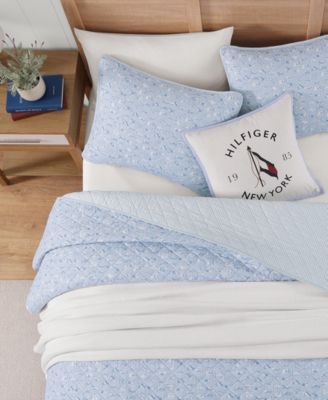 Boating Flags Cotton Reversible 3-Pc. Quilt Set, King