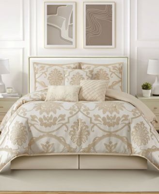 Maddix Floral 7-Pc. Comforter Set, Queen