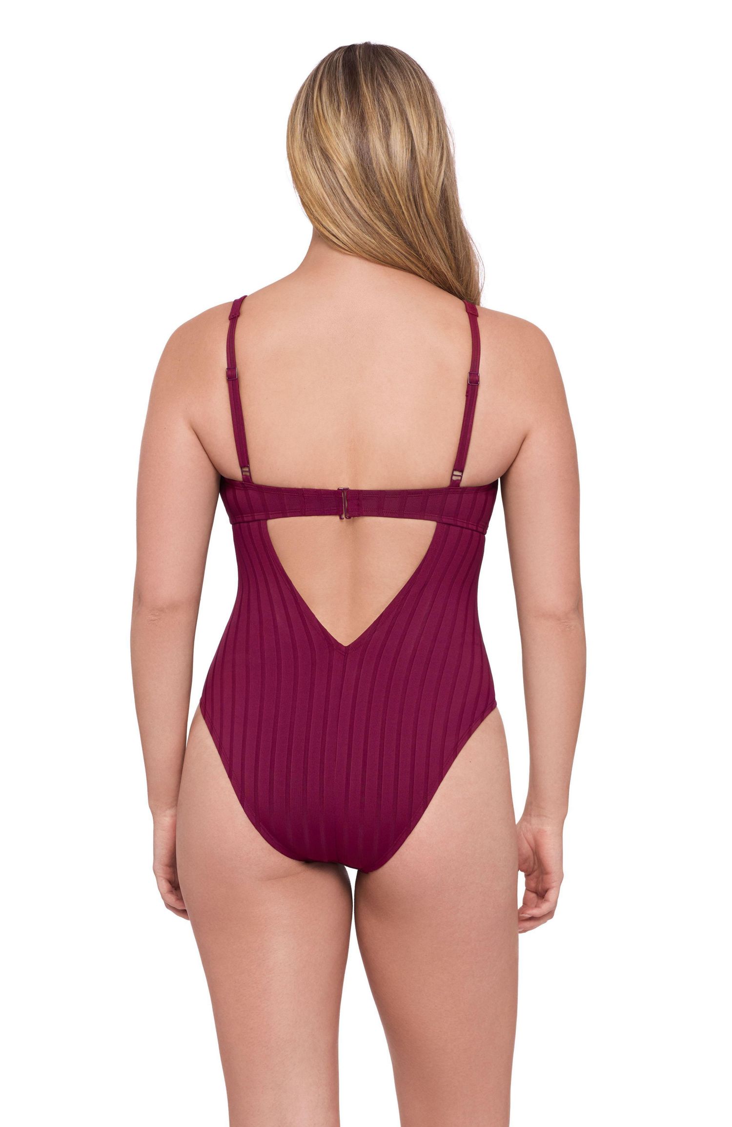 Women's Smoothing and Sculpting Wide Rib Scoop Neck Underwire One-Piece Swimsuit