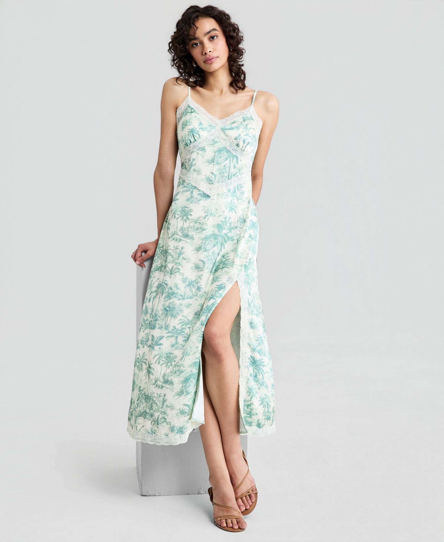 Women's Printed Lace-Trim Maxi Dress