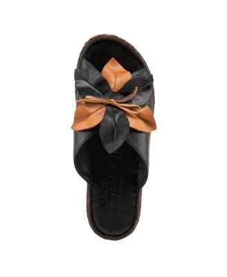 Women's Hilary Slip-On Shoe