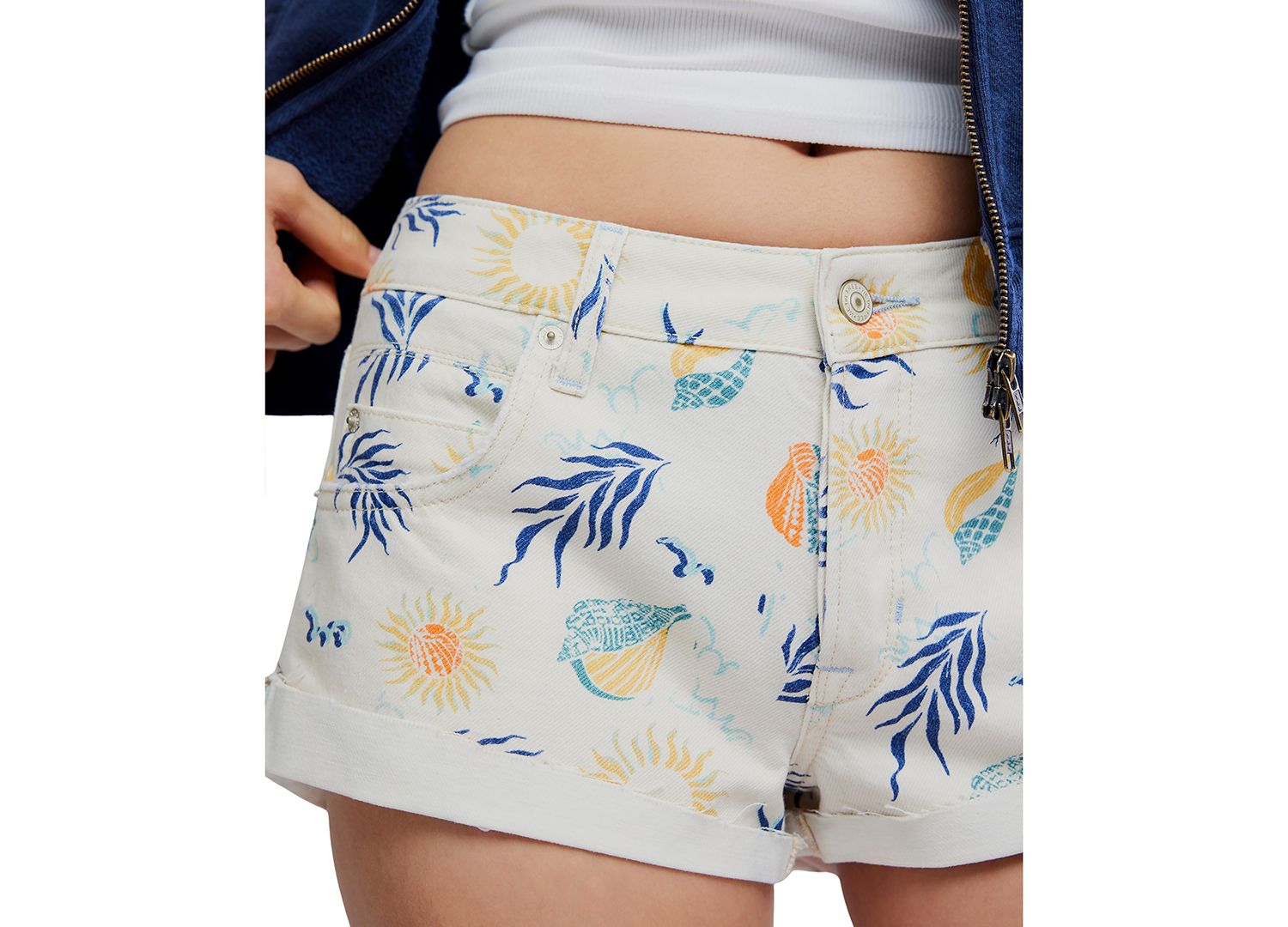 Women's Mid-Rise Printed Shorts
