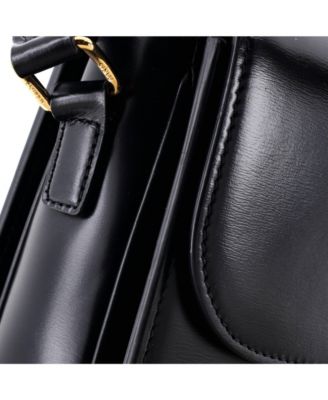 Medium Triomphe Shoulder Bag Smooth Calfskin