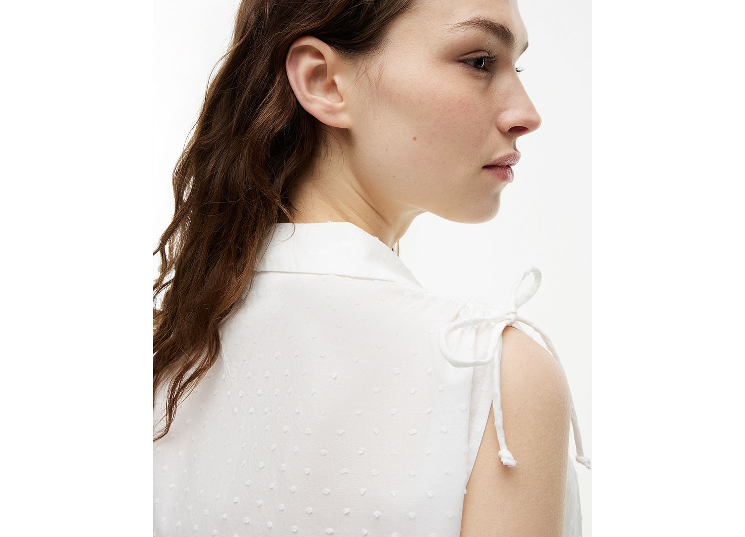 Women's Clip-Dot Tie Detail Top