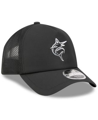 Men's Black Miami Marlins 2026 Batting Practice Alternate Apex 9FORTY Adjustable Hat