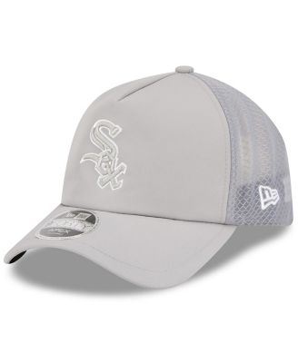 Men's Gray Chicago White Sox 2026 Batting Practice Apex 9FORTY Adjustable Trucker Hat