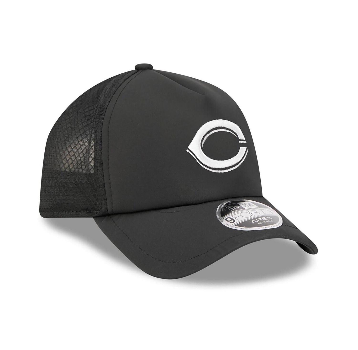 Men's Black Cincinnati Reds 2026 Batting Practice Apex 9FORTY Adjustable Trucker Hat