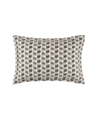 Lucio Cotton Sham, Standard