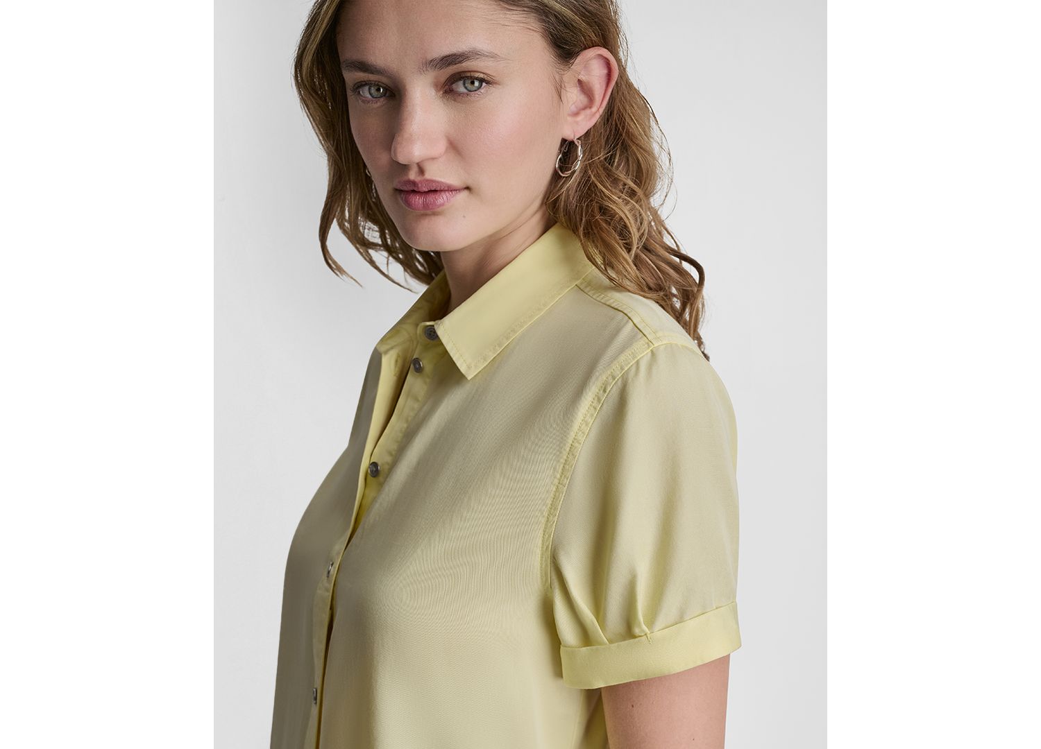 Petite Rolled Short-Sleeve Button-Up Shirt