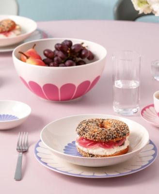 Fleur Couleur 111.5 oz. Round Vegetable and Salad Bowl