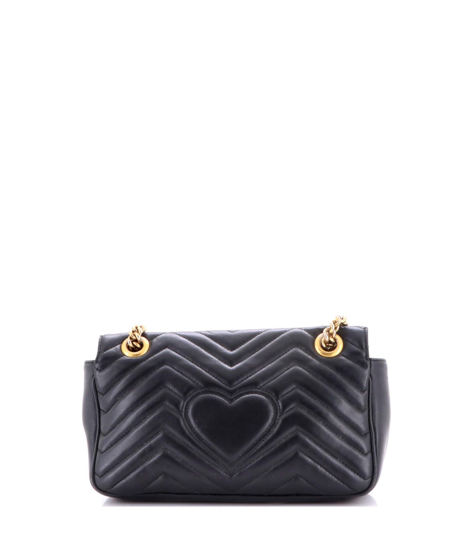 Medium GG Marmont Flap Bag Matelasse Leather