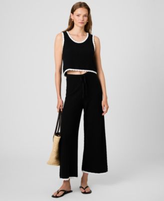 Women's Sleeveless Scoop Neck Cotton Top