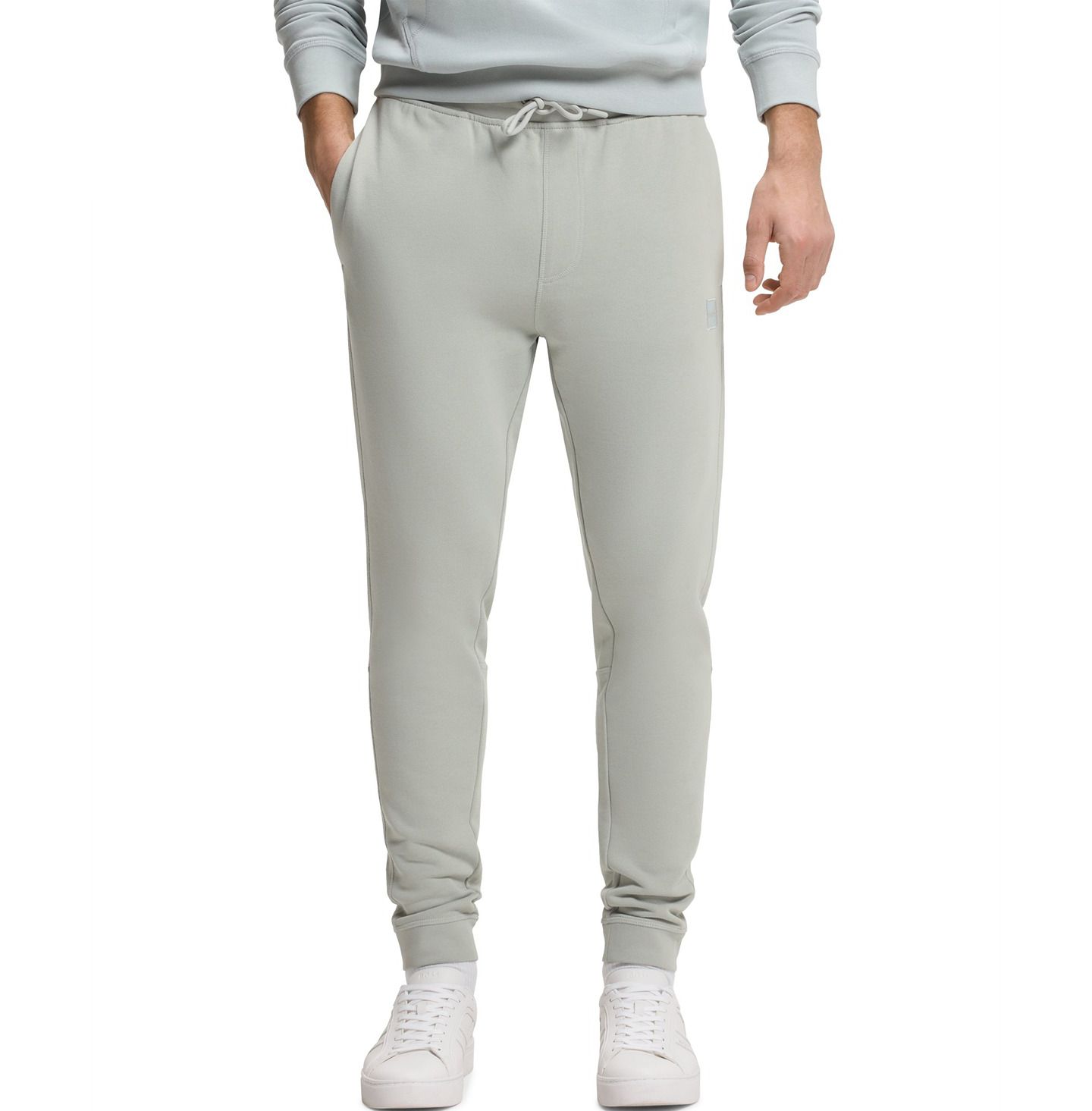 Мужские брюки Hugo Boss Cotton-Terry Logo Patch Tracksuit Bottoms, цвет: Серебряный — фото 1