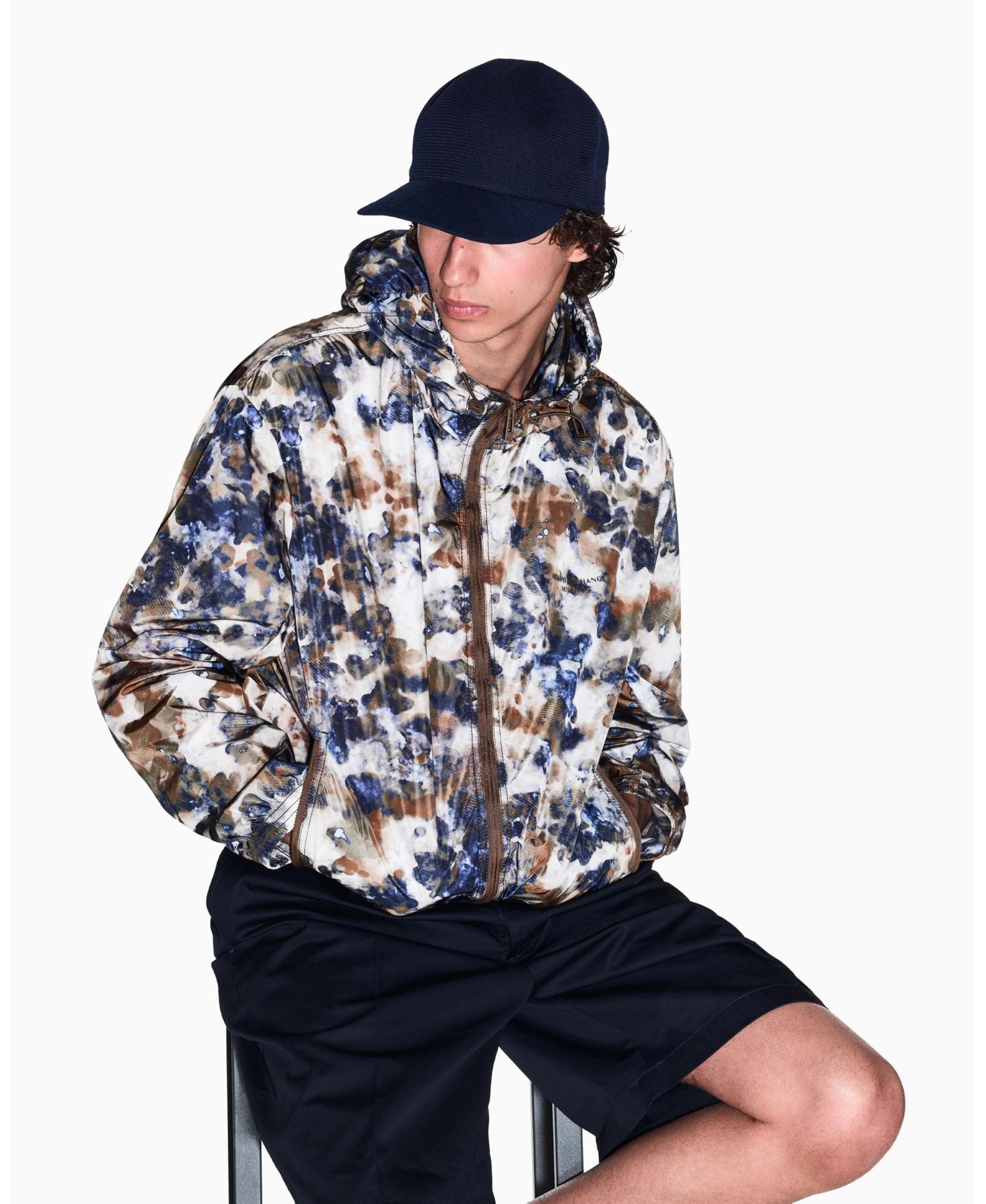 Мужские шорты A|X Armani Exchange Cotton Pleat Bermuda, цвет: Глубокий тёмно-синий — фото 1